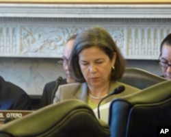 国务院次卿玛丽亚•奥特罗