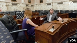 Кірілл Рєзнік під час інтерв'ю