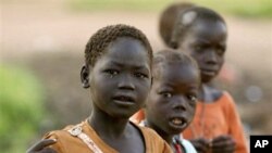 The number of homeless children in the South Sudanese capital has more than doubled since 2009, a report says. (file photo)