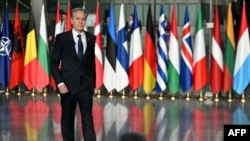 যুক্তরাষ্ট্রের পররাষ্ট্রমন্ত্রী অ্যান্টনি ব্লিংকেন নেটো সদর দপ্তরে সংবাদ ব্রিফিং ‘এর জন্য আসছেন। ব্রাসেলস, নভেম্বর ১৩, ২০২৪। 