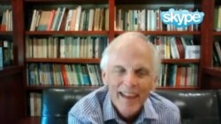 加利福尼亚大学河滨分校的林培瑞教授（Perry Link）接受美国之音采访（一）