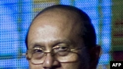 Cựu thủ tướng Thein Sein (hình trên) đã tuyên thệ nhậm chức Tổng thống cùng với một chính phủ mới được chọn ra sau cuộc bầu cử gây nhiều tranh cãi hồi tháng 11 năm ngoái