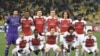 Les Gunners prennent une photo de groupe avant un match comptant pour le Groupe E de l'Europa Ligue, Olympiyski Stadium, Kiev, le 29 novembre 2018. 