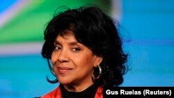 Aktris Phylicia Rashad dalam diskusi panel serial NBC Universal "Do No Harm" di Pasadena, California. (Foto: REUTERS/Gus Ruelas)