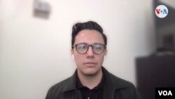 Samuel Cervantes llegó a EE. UU.cuando tenía 5 años cruzando la frontera junto a sus padres. Ahora es un beneficiario de DACA y confía en que la Cámara Alta apruebe la legislación que le abriría un camino a la ciudadanía. Foto Antoni Belchi, VOA.