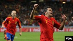Penyerang andalan tim La Roja Spanyol, David Villa.