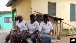 Liberian women at the Buduburam camp in Ghana (file photo)