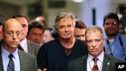 FILE - U.S. President Donald Trump’s former campaign manager Paul Manafort arrives in court, June 27, 2019 in New York.