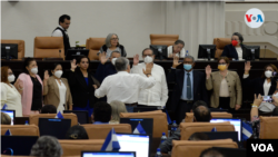 El presidente del Parlamento de Nicaragua, Gustavo Porras, durante la junramentación del nuevo Consejo Supremo Electoral, el 6 de mayo de 2021. [Foto: VOA/Houston Castillo]