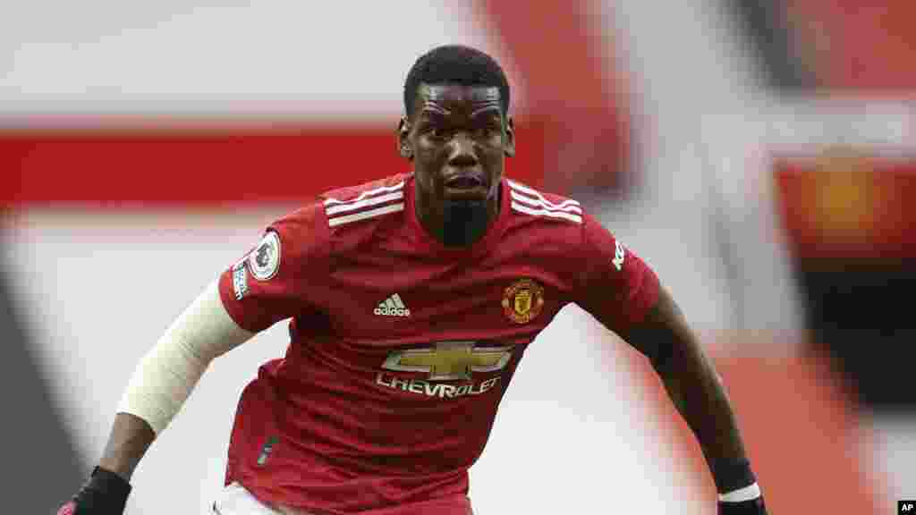 Paul Pogba, Manchester United - Midfielder An cire dan wasan tsakiya na Manchester United Paul Pogba daga cikin tawagar Faransa da za ta buga gasar UEFA Nations League a karshen watan Agusta bayan da gwaji ya nuna cewar ya kamu da cutar coronavirus. Pogba ya koma horo tare da Manchester United a tsakiyar watan Satumba.