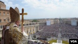 Amnistia Internacional criticó al Vaticano por su fracaso para enfrentar apropiadamente los crímenes de abuso de sacerdotes.