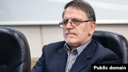 ولی الله سیف رئیس بانک مرکزی ایران که از روز سه شنبه تحت تحریم های آمریکا قرار گرفت. 