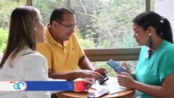 Pareja de médicos panameños se forma en Medellín para luego volver a su pueblo y salvar vidas