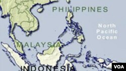 Hambali dianggap sebagai penghubung utama antara Al-Qaida dan Jemaah Islamiyah, organisasi teror Asia Tenggara yang telah melaksanakan rentetan pemboman di Indonesia dalam beberapa tahun ini.