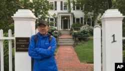 中國光明日報評論部副主任董鬱玉。