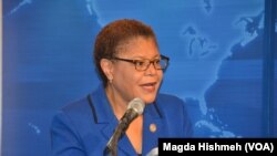  ኣብ ባይቶ ኣሜሪካ ኣደ መንበር ንኡስ ኮሚቴ ጉዳያት ወፃኢ ካረን ባስ