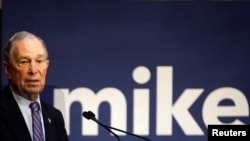 El nombre de Mike Bloomberg no figuraba en la boleta electoral en los dos primeros concursos de nominación demócrata en Iowa y New Hampshire.