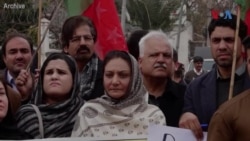 له پینځو کلونو د بندي ادریس خټک لور وایي په اډیاله زندان کې یې د پلار صحت خراب دی