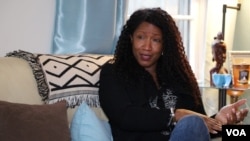 Anthropologist Fuambai Ahmadu says young women at least 16 years old should decide for themselves whether to be circumcised, calling the procedure "a rite of passage." (K. Choudhury/VOA)