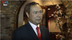 លោក ឌិត ទីតូនី កូនប្រុសរបស់លោក ឌិត ប្រន អតីតជនភៀសខ្លួន ផ្តល់បទសម្ភាសន៍ដល់វីអូអេ នៅរដ្ឋ Virginia កាលពីខែកុម្ភៈ ឆ្នាំ២០២០។