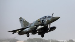 Tchad jamana na, France sɔrɔdasiw bɔli jamana kɔnɔ, o bɛ ka kɛ cogo la, lafasali bɛnkan nin bannen kɔfɛ. 