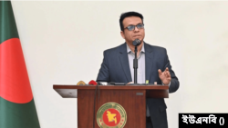 সাংবাদিকদের সঙ্গে পররাষ্ট্র মন্ত্রণালয়ে মুখপাত্র মোহাম্মদ রফিকুল আলম। ৯ ফেব্রুয়ারি, ২০২৫।