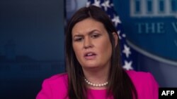 سارا هاکبی سندرز سخنگوی کاخ سفید - آرشیو