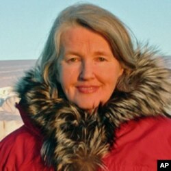 Author Meredith Hooper, mother of British director Tom Hooper.