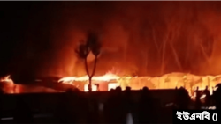 চাঁদপুরের হাইমচর উপজেলার ভিংগুলিয়া এলাকায় একটি মার্কেটে অগ্নিকাণ্ডে