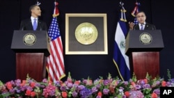 US President Barack Obama with President of El Salvador Mauricio Funes during their joint news conference at the National Palace in San Salvador, March 22, 2011