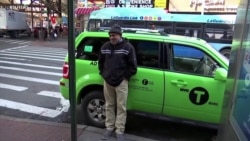 Warung VOA: Semangat Kerjo Masio Korona