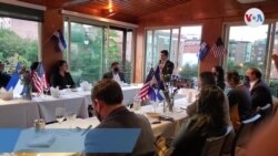 Ricardo Zuñiga reunido con salvadoreños exponen problemática