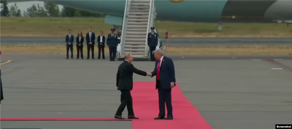 دیدار تاریحی دونالد ترامپ، رئیس جمهوری آمریکا، و ولادیمیر پوتین، رئیس جمهوری روسیه، در آلاسکا (جمعه ۲۴ مرداد ۱۴۰۴)