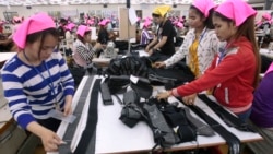 ពលករចំណាកស្រុក៖ បញ្ហា​របស់​កម្មករ​អាច​ជា​ឧបសគ្គ​សម្រាប់​កម្ពុជា​ក្នុងការ​ក្លាយ​ជា​ប្រទេស​មាន​ចំណូល​មធ្យម​កម្រិត​ខ្ពស់