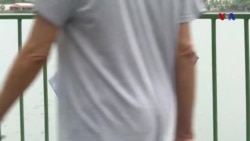 Familiares de policiais mortos fazem protesto no Rio