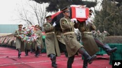 له ۲۰۱۴ کال را وروسته افغان ځواکونو له طالبانو او نورو اورپکو ډلو د عملیاتو مشري کوي