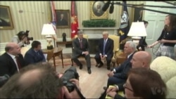 Ukraine's Poroshenko Pledges Commitment to Democracy During US Visit