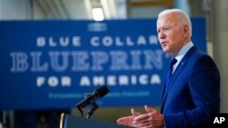 President Joe Biden delivers remarks on the economy at the Cuyahoga Community College Metropolitan Campus, in Cleveland, May 27, 2021.