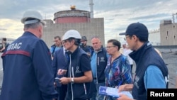 هیأت کارشناسان آژانس بین المللی انرژی اتمی به ریاست رافائل گروسی، مدیرکل آژانس، از نیروگاه هسته‌ای زاپروژیا بازدید می‌کند. (۱۱ شهریور ۱۴۰۱)