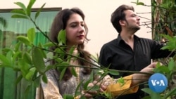 Female Entrepreneurs Use Internet to Build Herbal Product Businesses