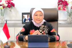 Menteri Tenaga Kerja Ida Fauziyah. (Foto: VOA/Nurhadi)