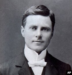 His father wanted to make bed posts and butter churns but Bud Hillerich convinced him to make bats instead.