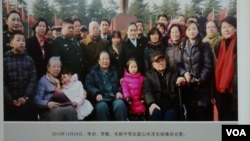 毛泽东后人回韶山合影留念 (2016年12月中旬，美国之音艾伦拍摄)