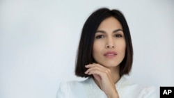 រូបឯកសារ៖ អ្នកស្រី Elodie Yung តារាសម្តែងហូលីវូដបារាំងដើមកំណើតខ្មែរ ថតរូបនៅទីក្រុងញូវយ៉ក សហរដ្ឋអាមេរិក កាលពីថ្ងៃទី ១ ខែសីហា ឆ្នាំ ២០១៧។ អ្នកស្រីបានដើរតួសម្តែងជាតួឯកនៅក្នុងរឿងភាគ "The Clean Lady" ដែលចាក់ផ្សាយតាមបណ្តាញទូរទស្សន៍ Fox។ 