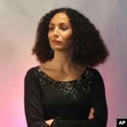 Lamia Gritli, a native of Tunisia and VOA journalist, believes Tunisians are ready for democracy, but acknowledges that internal and external challenges remain