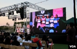 Members of the Cambodia Identity Product mobile app, from left, Yos Serei Sabda, Chea Socheata, Lorn Dara Soucheng, Sorn Leza and Phan Chan Mariya, receive their certificate of participation as finalists in the Technovation Challenge World Pitch Summit competition at Google headquarters in Mountain View, Calif., Aug. 10, 2017. (S. Soeung/VOA Khmer)
