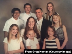 Greg Homan and family