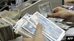 Nợ công của Việt Nam tăng mạnh