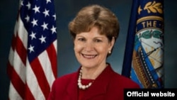 Сенатор Джин Шахін