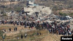 বাস্তুচ্যুত ফিলিস্তিনিরা উত্তর গাজায় তাদের নিজ নিজ বাড়িতে ফিরে যাচ্ছেন (২৭ জানুয়ারি, ২০২৫)